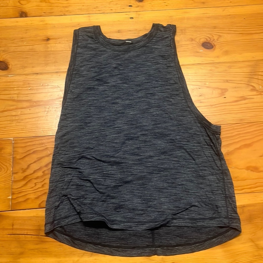 Sleeveless Lululemon Shirt